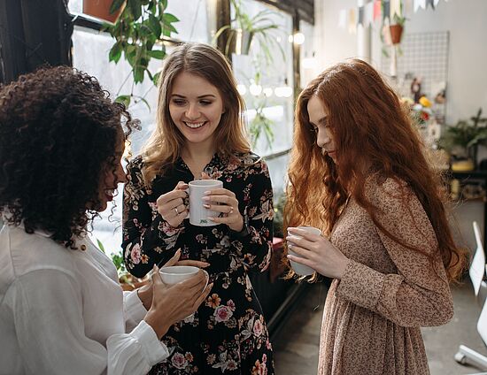 Frauen, Frühstück & herzliche Gespräche